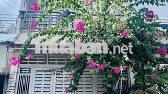 “Bán nhà Bình Tân sát 26/3 gần AEON Tân Phú – 3 tầng, đường 6m thông.