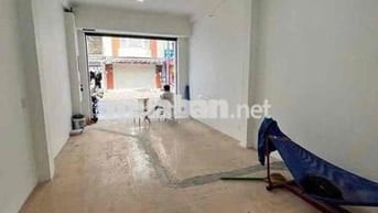 MB nhà NC 1 trệt 3 lầu rộng 90m2 ở mặt tiền Nguyễn Thái Bình