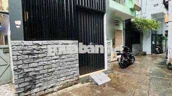 - Cho thuê nhà nguyên căn 474/71 Nguyễn Tri Phương, Quậ 10.