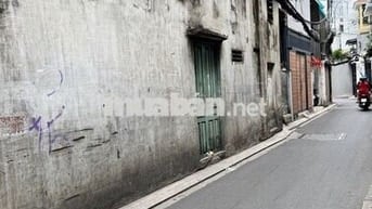 HIẾM, NHÀ 2 TẦNG,DT50M2, HXH ĐÀO DUY ANH,P9,(P,ĐỨC NHUẬN),VNĐ 9 TỶ TL