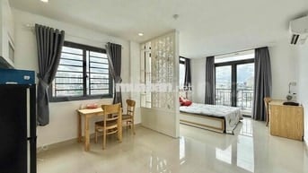 Chung cư mini full nội thất, bancol, thang máy, hầm xe, bảo vệ