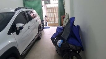 Cho Thuê Mặt Bằng Mặt Tiền Đường Đội Cung. Q11.