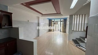 Cho Thuê Nhà Nguyên Căn giá rẻ Quận 12