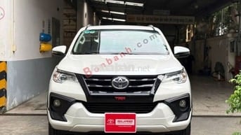 Toyota Fortuner 2.4G 4x2 AT 2019 - 820 Triệu