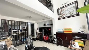 Cách MT Lê Văn Sỹ 3 Căn - 58m2 Xe Hơi 5 Tầng BTCT - Hoàn Công Đủ