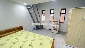 PHÒNG DẠNG STUDIO CHO THUÊ GÁC RỘNG,CÓ CỬA SỔ MÀ GIÁ HẠT DẺ Ở TÂN BÌNH