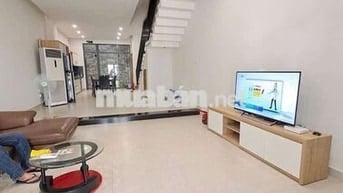 🏡CHO THUÊ NHÀ 3 TẦNG MT HOÀNG BÍCH SƠN 4 PHÒNG NGỦ GẦN BIỂN