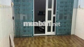 Nhà hẻm gác lửng, hẻm thông đường chính, diện tích sử dụng 60m2