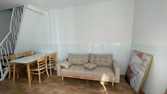 Nhỉnh 2 tỷ - Nhà 1/ Huỳnh Tấn Phát Q7 - 40m2- 2 phòng ngủ - 2wc