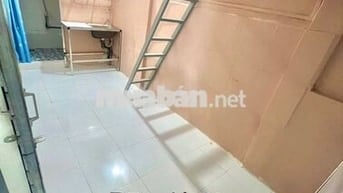 Phòng trọ 20m2 có gác, nhà vệ sinh riêng XVNT, p 25, Bình Thạnh