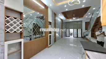 Nhà hướng Tây.mới sạch sẽ.gần khu dân cư Vĩnh Lộc