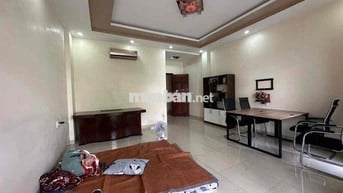 CHO THUÊ VĂN PHÒNG, ĐÃ CÓ SẴN BÀN GHẾ, WC RIÊNG, TRONG KHU CITYLAND