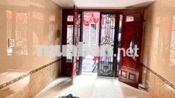 PHÚC TÂN – TRUNG TÂM HOÀN KIẾM – Ô TÔ VÀO NHÀ – KINH DOANH
