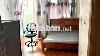 Phòng ban công Full nội thất ngay Quang Trung