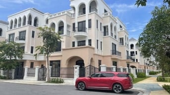 Bán BT ,210m , 2 Vinhome OCP 2, Căn Góc Đơn Lập, Nhìn Sông, VườnHoa