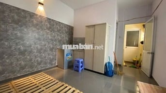 CHO THUÊ PHÒNG TRỌ GIÁ RẺ QUẬN 3 GẦN CHỢ BÀN CỜ FULL NỘI THẤT 3.9 TR
