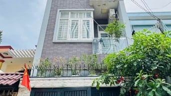 Cô chú lớn tuổi, muốn bán nhà Phó Đức Chính 88m2, 4PN SHR.