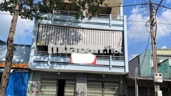 Nhà mặt tiền 250m2, 6 phòng, trung tâm thành phố