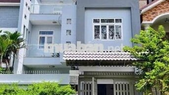 🧧Hót ! Biệt Thự 3 Tầng( 8x24 - 6PN )Full Nội Thất - 40Tr/Tháng