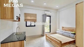 ✨ Căn Hộ Balcon Lớn Full Nội Thất Gần Cầu Bình Lợi ✨