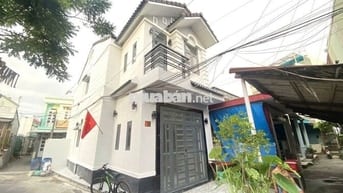 LÔ GÓC 3 MẶT TIỀN - 2 TẦNG - 70M2 - TÔ KÝ - HXH THÔNG - VÀO Ở NGAY