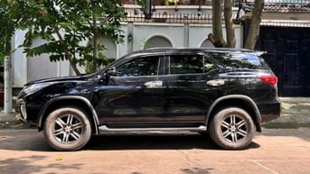 Fortuner 2.4 MT 2019 Đã đi 71,000km - Xe đẹp nguyên bản từng con ốc