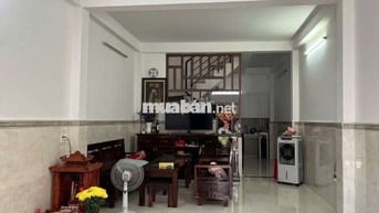 Cho thuê nhà nguyên căn 1 trệt 1 lầu, dt 60m2 2pn,2wc. Full nội thất