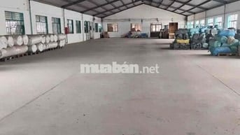 cho thuê kho xưởng ngay kcn vĩnh lộc quận Bình Tân DT 3500m2 300tr pcc