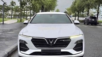 VinFast Lux A2.0 PLUS 2022 - 20000 km