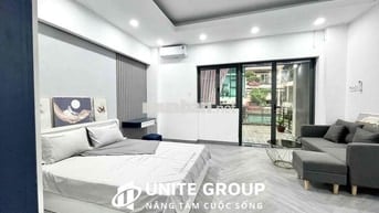 CĂN HỘ FULL NỘI THẤT BAN CÔNG THOÁNG NGAY PHAN XÍCH LONG