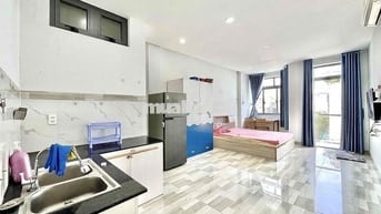 CHDV BAN CÔNG RỘNG 40m2 FULL TIỆN NGHI GẦN CITYLAND PARKHILL GÒ VẤP