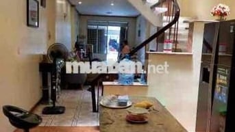 CẦN BÁN GẤP NHÀ MT BÀU CÁT,TÂN BÌNH.NGAY CHỢ BÀU CÁT.4TẦNG,dt 4x31