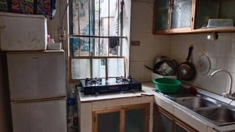 Bán gấp 2 tầng (02 căn hộ T1+2) sổ đỏ, KD phục vụ khách K Tân Triều