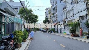 Bán nhà đẹp mặt tiền đường số Tân Quy Quận 7 | Giá yêu thương còn TL