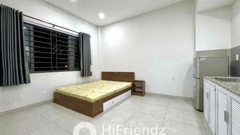 Căn Hộ Dịch Vụ Full Nội Thất - Cửa Sổ Siêu Thoáng Gần BX Miền Tây