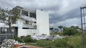 Nắm Chính chủ Lô đầm sen Gần công Viên !!