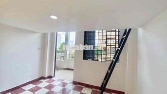 Cho thuê phòng bancol gần emart phan văn trị