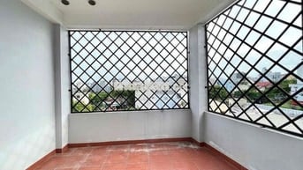 cho thuê nhà 4 tầng 4pn/3wc kiệt oto châu thị vĩnh tế
