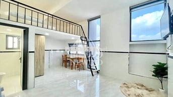 Căn Hộ Duplex Cửa Sổ Thoáng Đầy Đủ Nội Thất Gần SC Vivo, SECC Quận 7