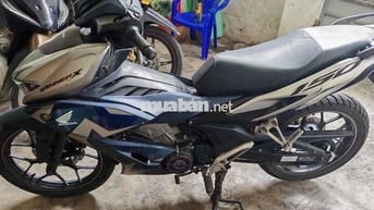 cần tiền nên bán xe lại winner x abs