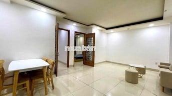 2 Phòng Ngủ - 80m2 - Ban Công - Hầm Xe- Thang Máy- Full Nội Thất