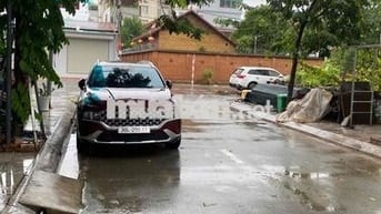 cần bán lô đất 60 m trong khu đấu giá đường 12 m vỉa hè 3 m, ô tô đỗ c