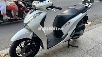 Honda SH 150i 2018 mới 90% Bstp chính chủ