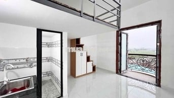 PHÒNG BAN CÔNG GIÁ RẺ SẲN MÁY LẠNH MỚI XÂY SIÊU ĐẸP- THOÁNG AN NINH
