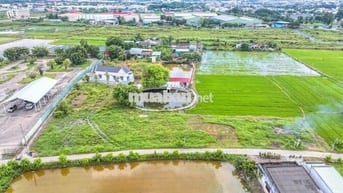 Bán gấp lô đất trung tâm thị trấn Bến Lức Long An giá siêu tốt