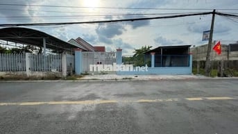 Lô đất ngộp 302m2 ngay trung tâm Gò Dầu 890 triệu thương lượng