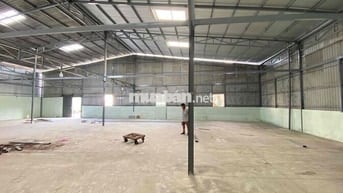 Cho thuê kho, xưởng 1000m2 giá thương lượng