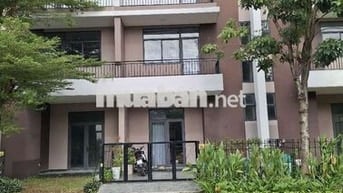 Bán gấp biệt thự 90m2 _ Cách Hóc Môn và UBND, đường, trường, trạm 3km