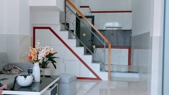 Nhà Bình Tân 2,48 tỷ 2 lầu sân thượng 4PN hẻm 7m sổ hồng chính chủ 