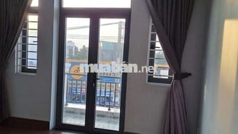 Cho thuê phòng vip nhà mặt tiền Hà Huy Giáp gần cầu Phú Long